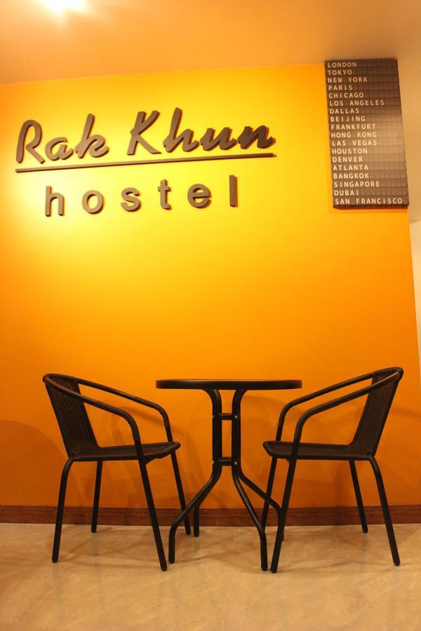 Rak Khun Hostel Chiang Mai Buitenkant foto