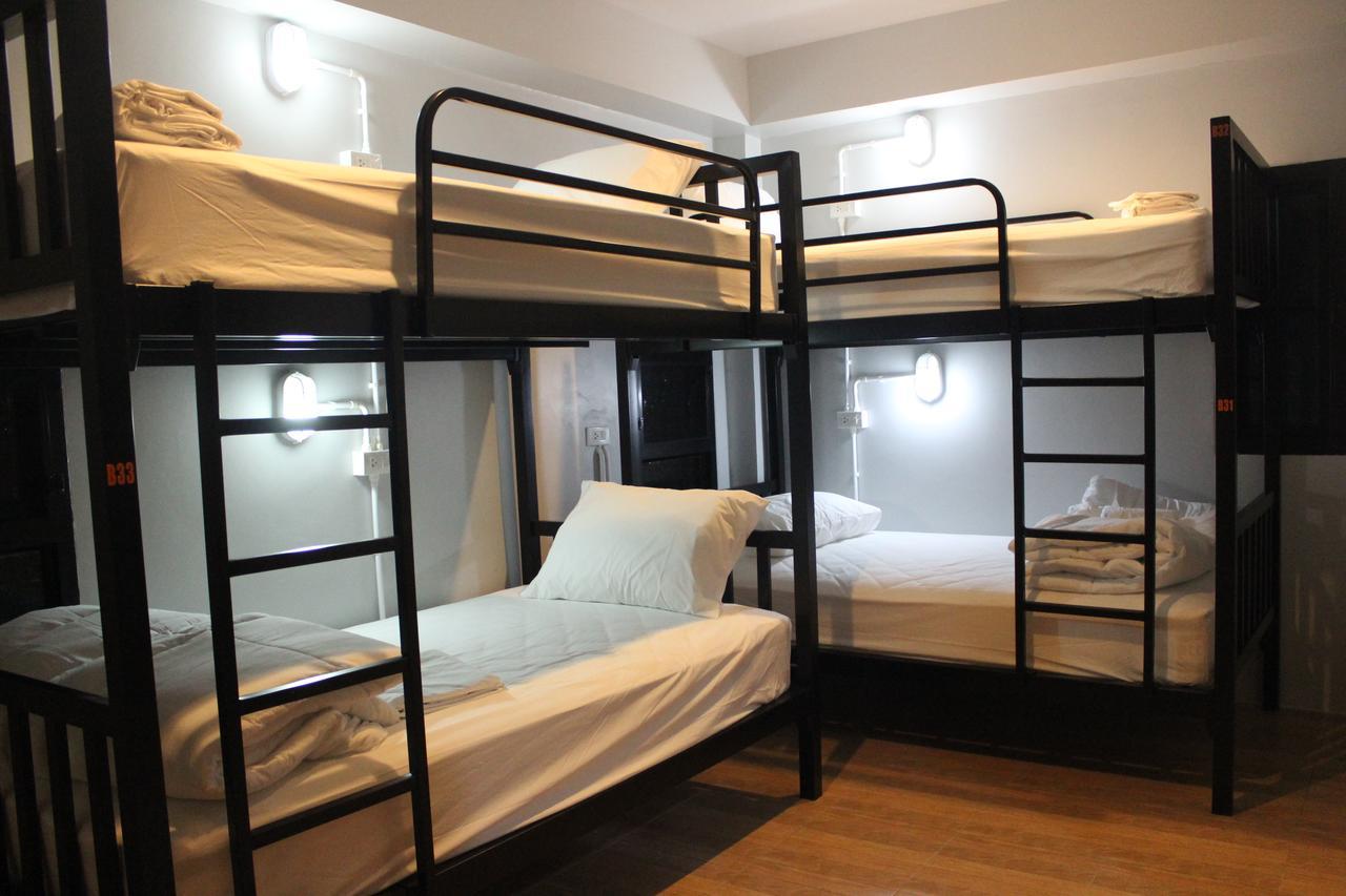 Rak Khun Hostel Chiang Mai Buitenkant foto